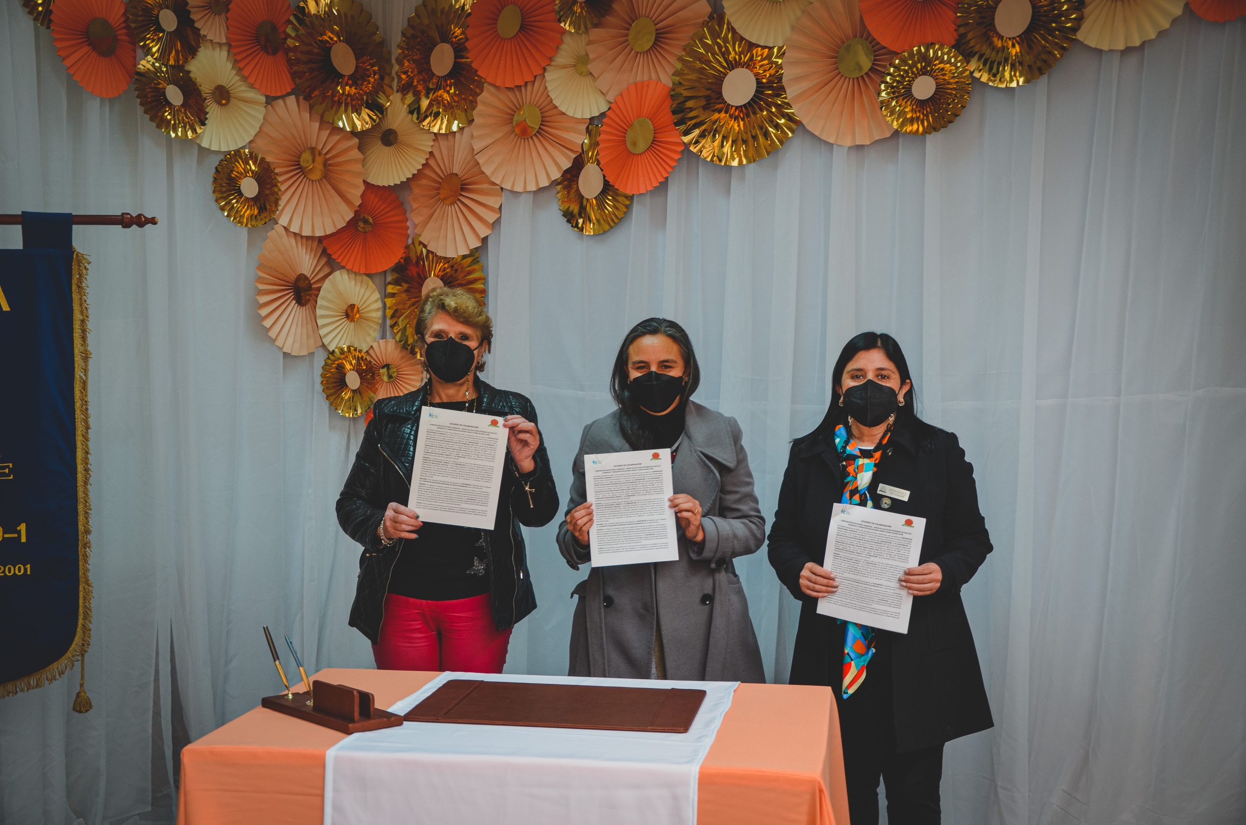 Firma De Convenio De Colaboración Proyecto, Fundación Educacional SÚMATE